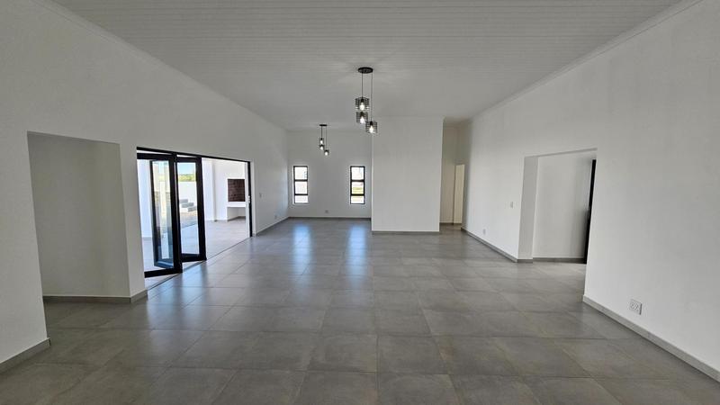 3 Bedroom Property for Sale in Dwarskersbos Western Cape
